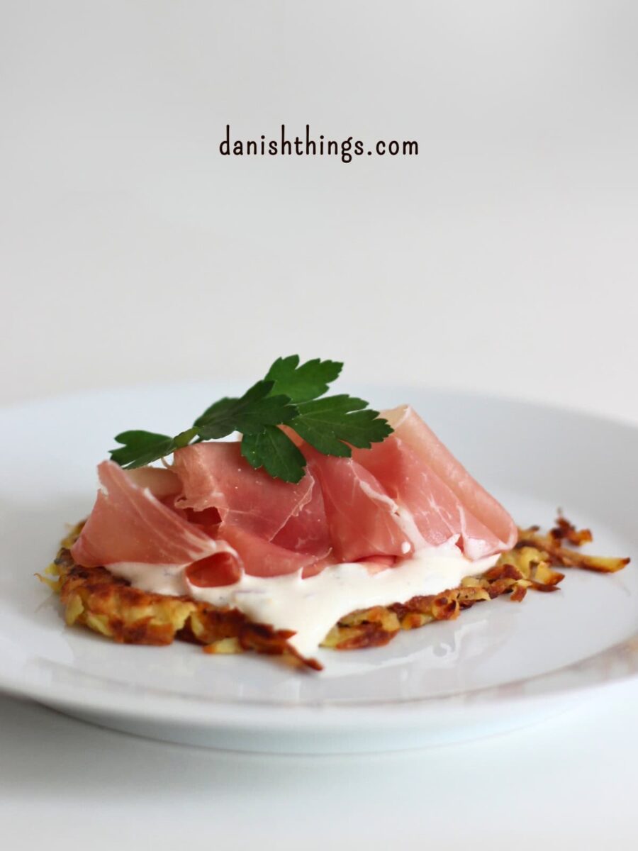 Kartoffelrösti som forret? Sådan laver du lækre, sprøde røsti med ...