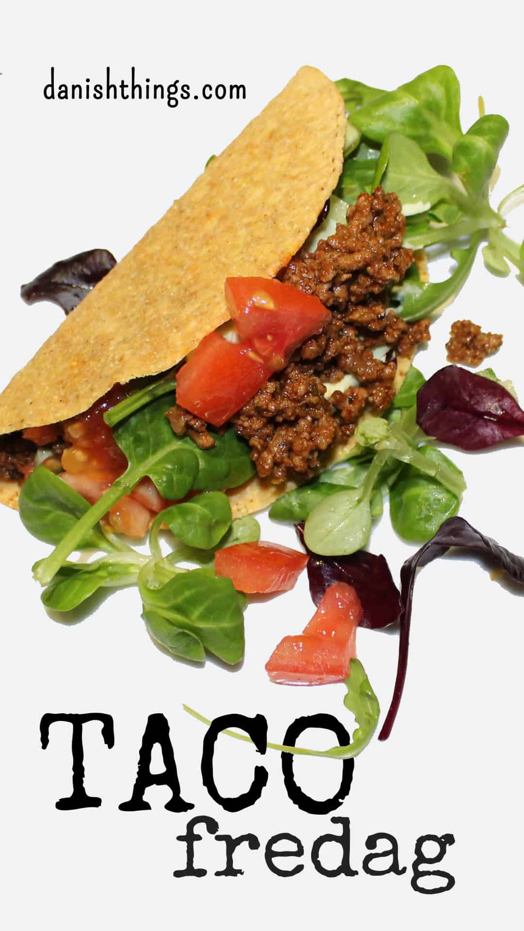 Taco fredag – nem mad til to dage 1 Taco fredag – nem mad til to dage 1. Her får du opskriften på en kødsovs med en hjemmelavet Tex-Mex-krydderiblanding. Brug halvdelen til tacos eller som fyld i tortillas. Den anden halvdel af kødsovsen bruges i en chiligryde i morgen. Find opskrifter, gratis print og inspiration til årets gang på danishthings.com © Christel Parby #DanishThings #taco #tacos #nemMad #MadTil2dage #TexMex #nem #aftensmad #hjemmelavet #krydderiblanding #madfrabunden #TexMexkrydderi #TexMexkrydderiblanding #blandingskrydderi #mad #detsaltekøkken
