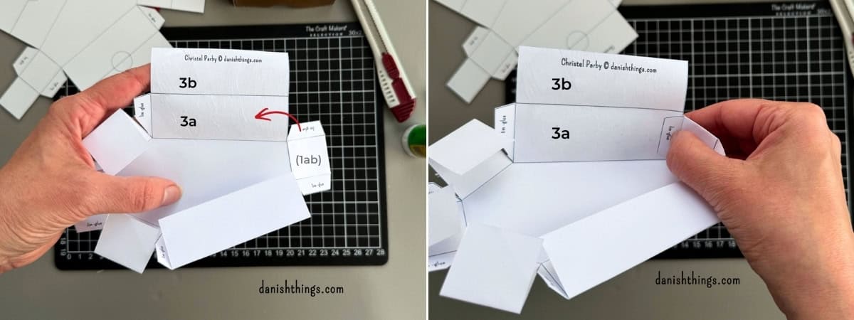 To billeder viser samlingen af en hvid kistes sidevægge. En limflap placeres så den flugter med den side, den skal samles med, inden den yderste del af væggen foldes ind.
© Christel Parby · danishthings.com · #DanishThings #Kistebund #Papirfoldning #HalloweenDIY